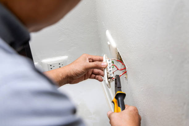 Electrical Outlet Repair in Chesapeake, OH