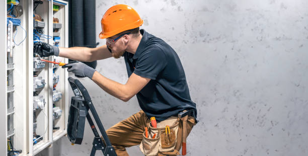 Best Electrical Outlet Repair  in Chesapeake, OH